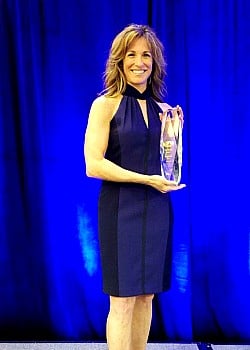 Suzy Kolber
